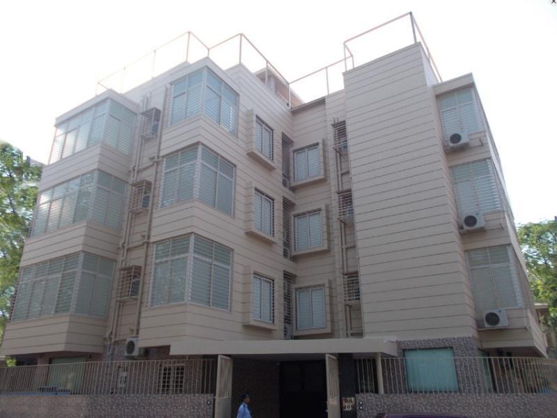 Oyo 16703 Hotel The Platinum Calcutta Exterior foto
