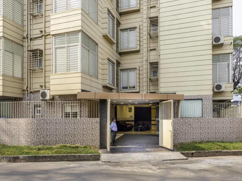 Oyo 16703 Hotel The Platinum Calcutta Exterior foto